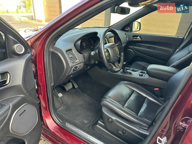 Красный Додж Дюранго, объемом двигателя 5.65 л и пробегом 37 тыс. км за 39900 $, фото 12 на Automoto.ua