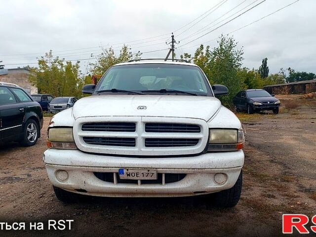 Додж Дюранго, объемом двигателя 4.7 л и пробегом 190 тыс. км за 1999 $, фото 1 на Automoto.ua