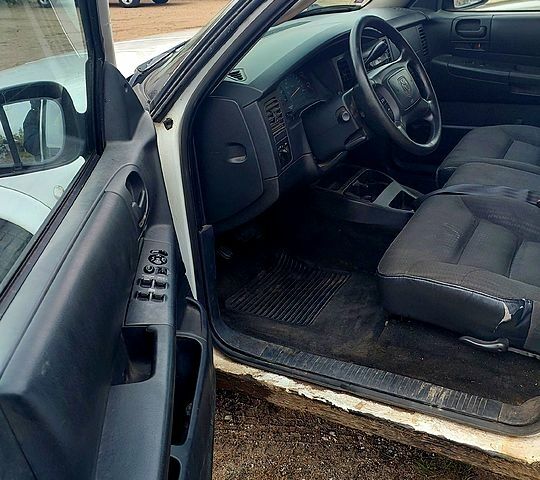 Додж Дюранго, объемом двигателя 4.7 л и пробегом 190 тыс. км за 1999 $, фото 4 на Automoto.ua