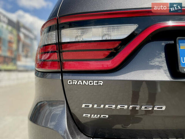 Додж Durango, об'ємом двигуна 3.6 л та пробігом 136 тис. км за 23000 $, фото 19 на Automoto.ua