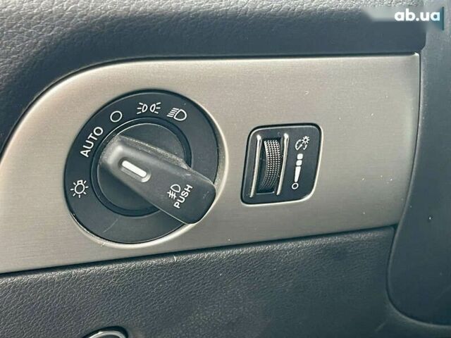 Додж Durango, об'ємом двигуна 3.6 л та пробігом 160 тис. км за 18900 $, фото 15 на Automoto.ua