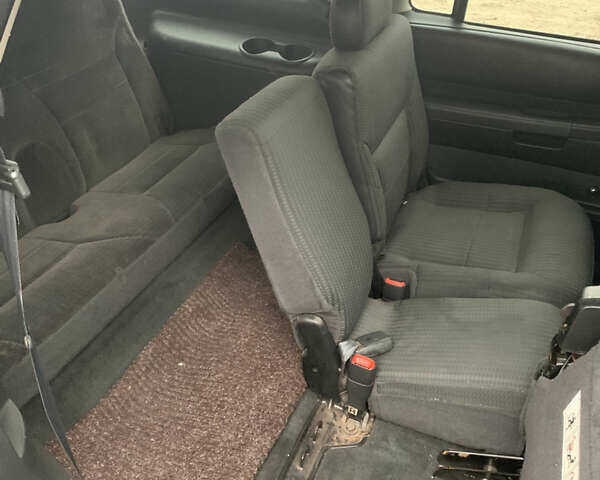 Серый Додж Дюранго, объемом двигателя 4.7 л и пробегом 181 тыс. км за 6500 $, фото 7 на Automoto.ua