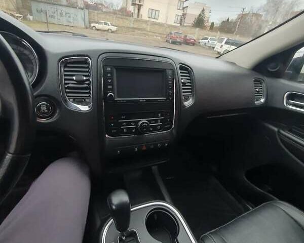 Серый Додж Дюранго, объемом двигателя 3.6 л и пробегом 220 тыс. км за 15000 $, фото 10 на Automoto.ua