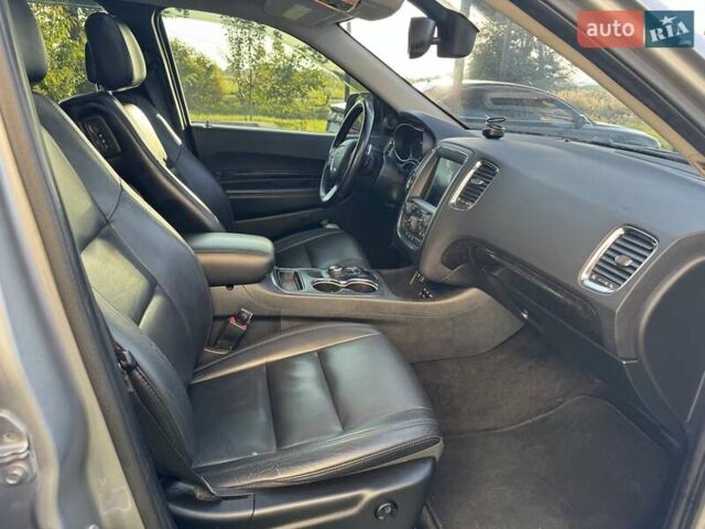 Сірий Додж Durango, об'ємом двигуна 3.6 л та пробігом 277 тис. км за 17500 $, фото 1 на Automoto.ua