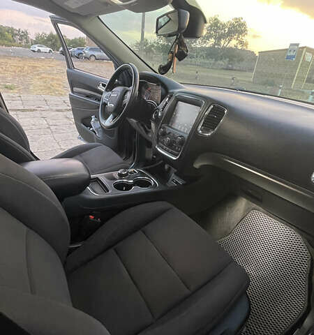 Серый Додж Дюранго, объемом двигателя 3.6 л и пробегом 175 тыс. км за 21500 $, фото 10 на Automoto.ua