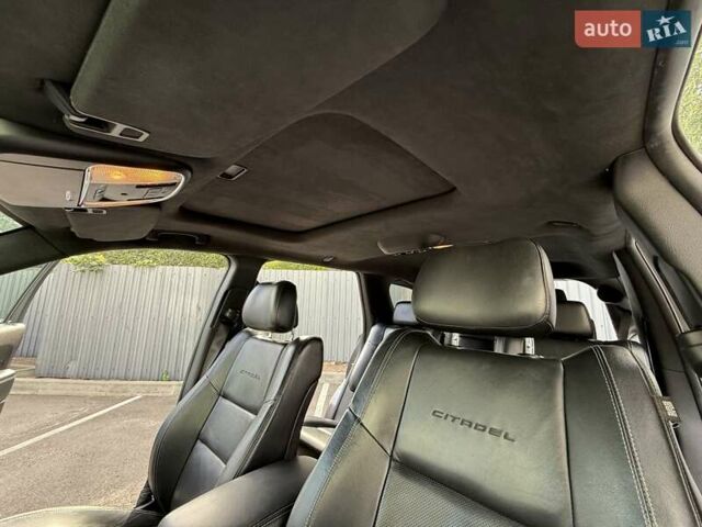 Серый Додж Дюранго, объемом двигателя 3.6 л и пробегом 228 тыс. км за 18500 $, фото 35 на Automoto.ua