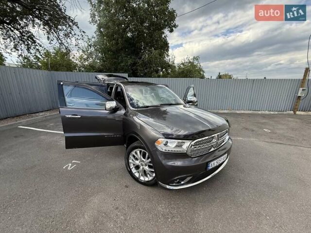 Серый Додж Дюранго, объемом двигателя 3.6 л и пробегом 228 тыс. км за 18500 $, фото 3 на Automoto.ua