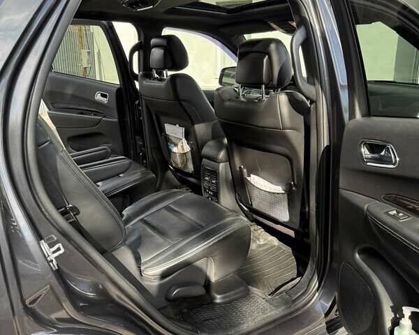 Серый Додж Дюранго, объемом двигателя 3.6 л и пробегом 228 тыс. км за 18500 $, фото 21 на Automoto.ua