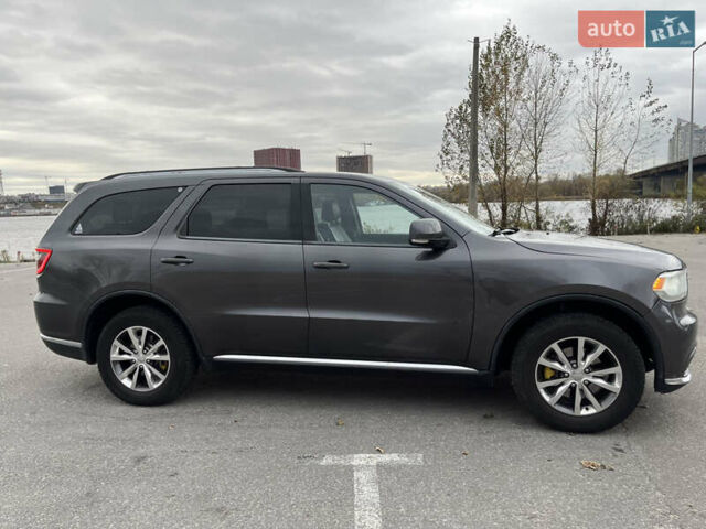 Серый Додж Дюранго, объемом двигателя 3.6 л и пробегом 268 тыс. км за 16400 $, фото 3 на Automoto.ua