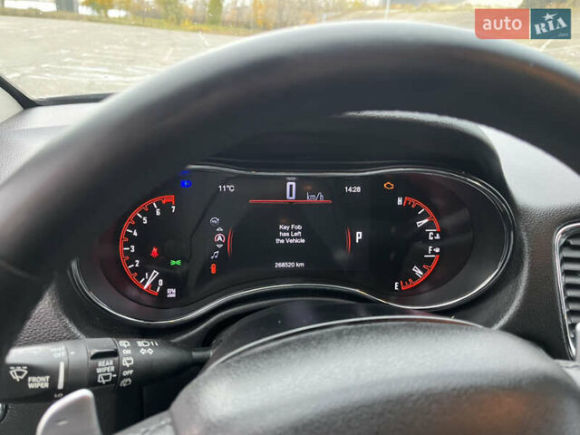 Серый Додж Дюранго, объемом двигателя 3.6 л и пробегом 268 тыс. км за 16400 $, фото 22 на Automoto.ua