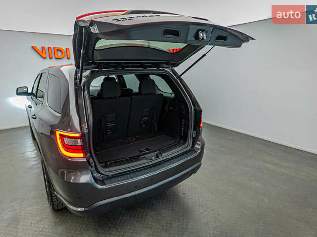 Серый Додж Дюранго, объемом двигателя 3.6 л и пробегом 203 тыс. км за 19348 $, фото 6 на Automoto.ua