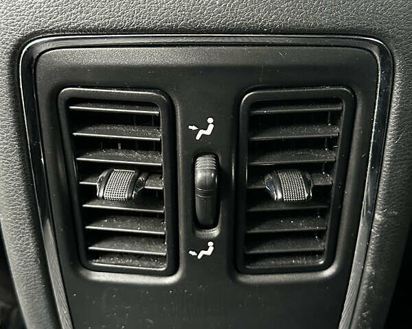 Сірий Додж Durango, об'ємом двигуна 3.91 л та пробігом 91 тис. км за 23700 $, фото 28 на Automoto.ua