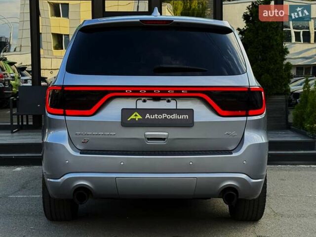 Сірий Додж Durango, об'ємом двигуна 5.65 л та пробігом 134 тис. км за 28699 $, фото 17 на Automoto.ua