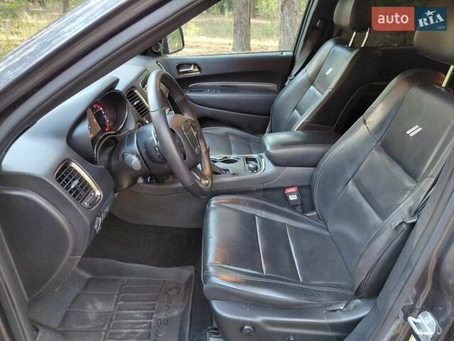 Сірий Додж Durango, об'ємом двигуна 5.65 л та пробігом 185 тис. км за 35000 $, фото 9 на Automoto.ua