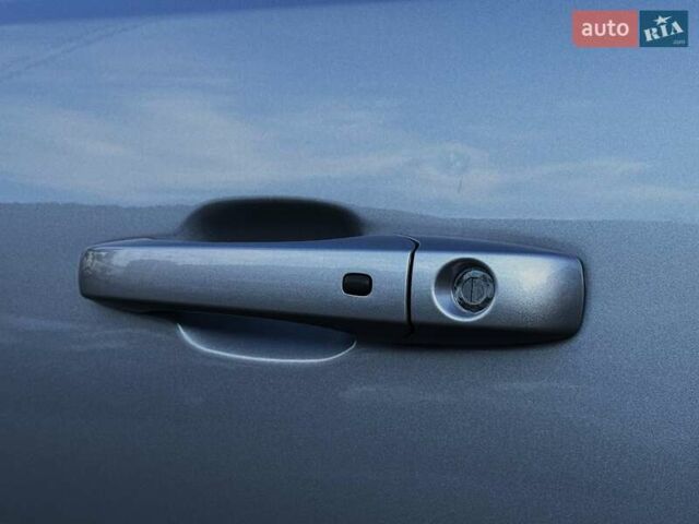 Сірий Додж Durango, об'ємом двигуна 5.65 л та пробігом 134 тис. км за 28699 $, фото 15 на Automoto.ua