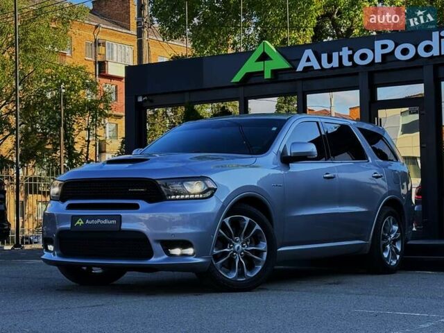 Сірий Додж Durango, об'ємом двигуна 5.65 л та пробігом 134 тис. км за 28699 $, фото 4 на Automoto.ua