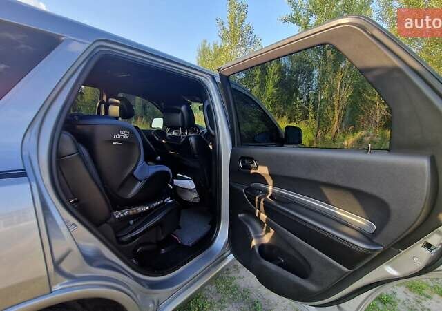 Додж Дюранго 2019 в Киеве на Automoto.ua Серый Додж Дюранго, объемом двигателя 3.61 л и пробегом 110 тыс. км за 25800 $, фото 16 на Automoto.ua