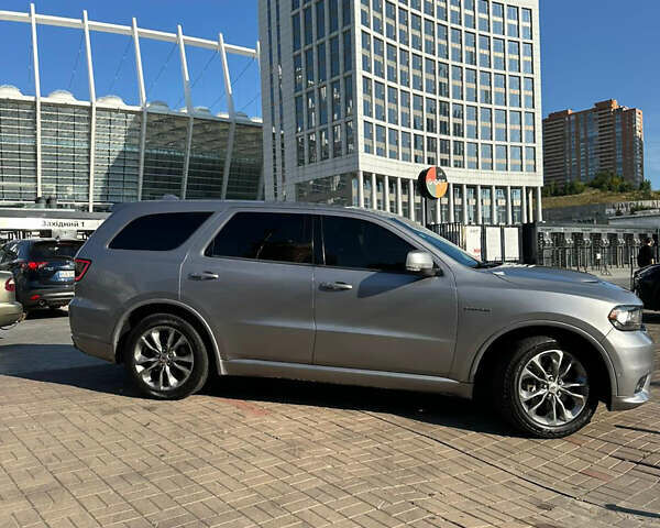 Сірий Додж Durango, об'ємом двигуна 5.65 л та пробігом 134 тис. км за 28999 $, фото 1 на Automoto.ua