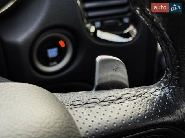 Сірий Додж Durango, об'ємом двигуна 5.65 л та пробігом 134 тис. км за 28699 $, фото 51 на Automoto.ua