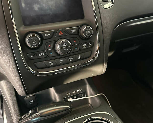 Сірий Додж Durango, об'ємом двигуна 5.65 л та пробігом 134 тис. км за 28999 $, фото 9 на Automoto.ua