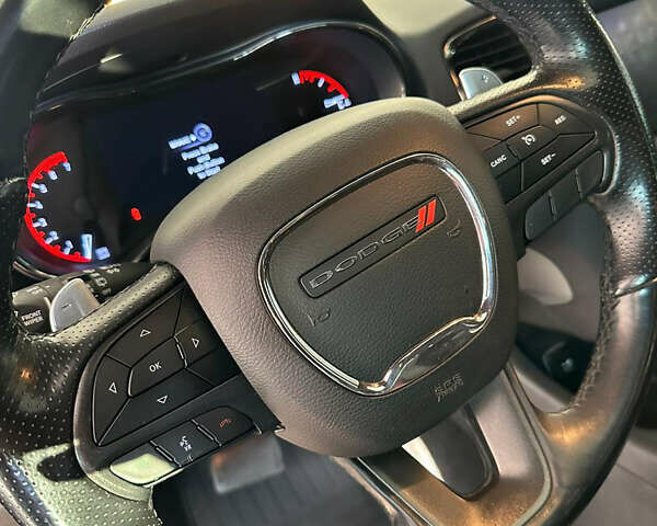 Сірий Додж Durango, об'ємом двигуна 5.65 л та пробігом 134 тис. км за 28999 $, фото 7 на Automoto.ua