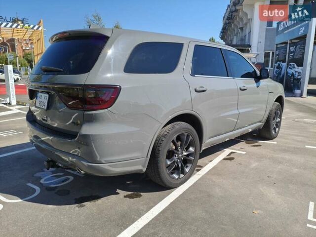 Сірий Додж Durango, об'ємом двигуна 5.65 л та пробігом 217 тис. км за 30000 $, фото 8 на Automoto.ua
