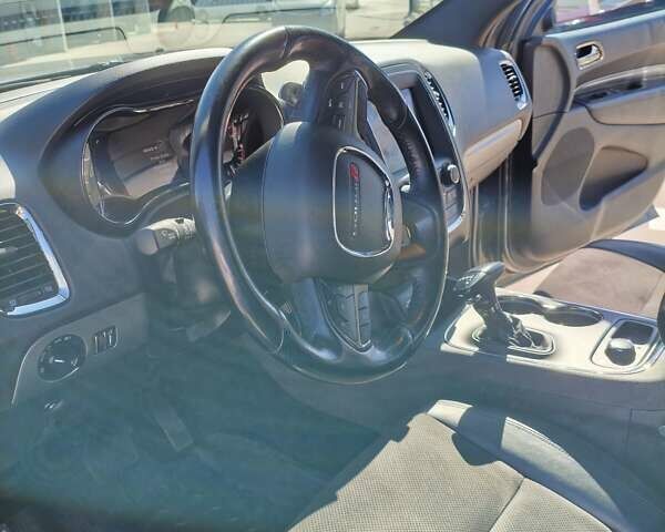 Сірий Додж Durango, об'ємом двигуна 5.65 л та пробігом 217 тис. км за 30000 $, фото 5 на Automoto.ua