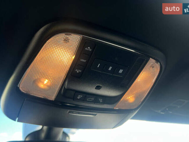 Додж Дюранго 2021 в Ивано-Франковске на Automoto.ua Серый Додж Дюранго, объемом двигателя 3.6 л и пробегом 71 тыс. км за 44000 $, фото 15 на Automoto.ua