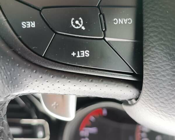 Серый Додж Дюранго, объемом двигателя 3.6 л и пробегом 125 тыс. км за 32000 $, фото 47 на Automoto.ua