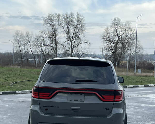 Сірий Додж Durango, об'ємом двигуна 5.65 л та пробігом 80 тис. км за 39900 $, фото 4 на Automoto.ua