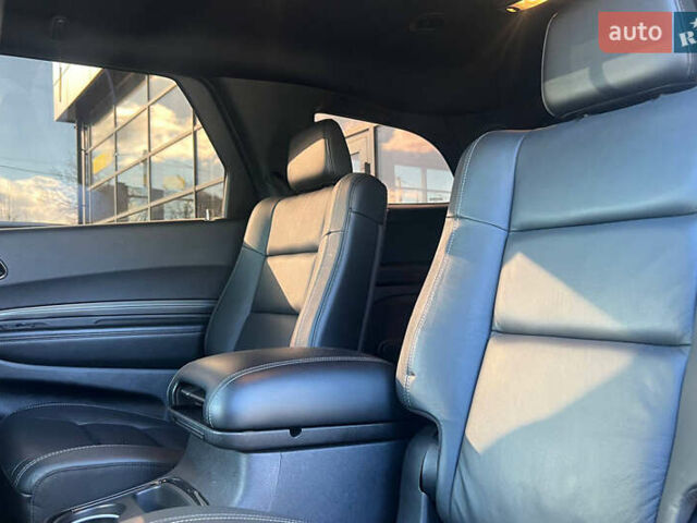 Додж Дюранго 2021 в Ивано-Франковске на Automoto.ua Серый Додж Дюранго, объемом двигателя 3.6 л и пробегом 71 тыс. км за 44000 $, фото 20 на Automoto.ua