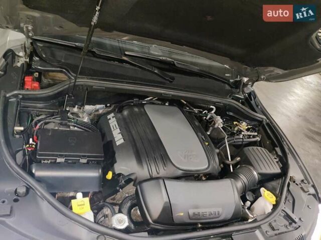 Серый Додж Дюранго, объемом двигателя 5.65 л и пробегом 45 тыс. км за 49500 $, фото 34 на Automoto.ua