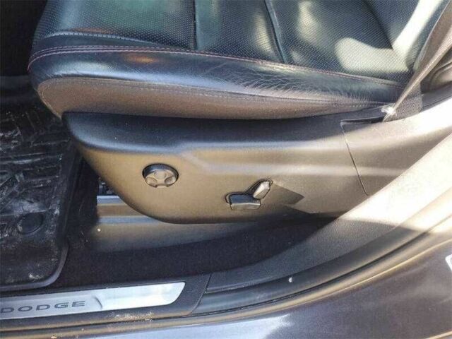 Серый Додж Дюранго, объемом двигателя 5.7 л и пробегом 62 тыс. км за 10400 $, фото 8 на Automoto.ua