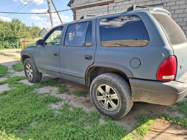 Синий Додж Дюранго, объемом двигателя 5 л и пробегом 279 тыс. км за 2999 $, фото 1 на Automoto.ua