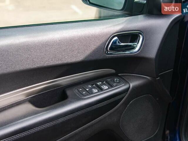 Синий Додж Дюранго, объемом двигателя 3.6 л и пробегом 110 тыс. км за 19000 $, фото 39 на Automoto.ua