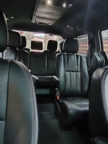 Білий Додж Гранд Караван, об'ємом двигуна 3.6 л та пробігом 182 тис. км за 12300 $, фото 18 на Automoto.ua