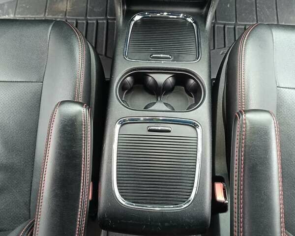 Белый Додж Гранд Караван, объемом двигателя 3.6 л и пробегом 30 тыс. км за 27000 $, фото 16 на Automoto.ua