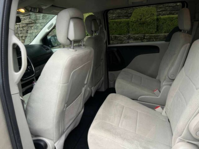 Бежевый Додж Гранд Караван, объемом двигателя 3.6 л и пробегом 82 тыс. км за 10200 $, фото 8 на Automoto.ua