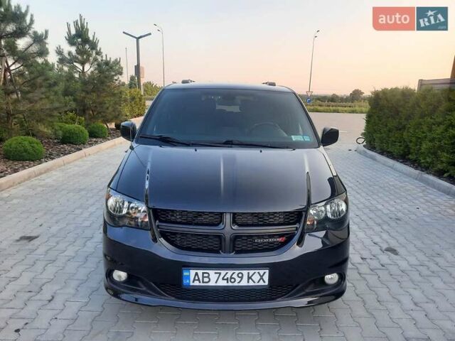 Чорний Додж Гранд Караван, об'ємом двигуна 3.6 л та пробігом 179 тис. км за 15500 $, фото 9 на Automoto.ua