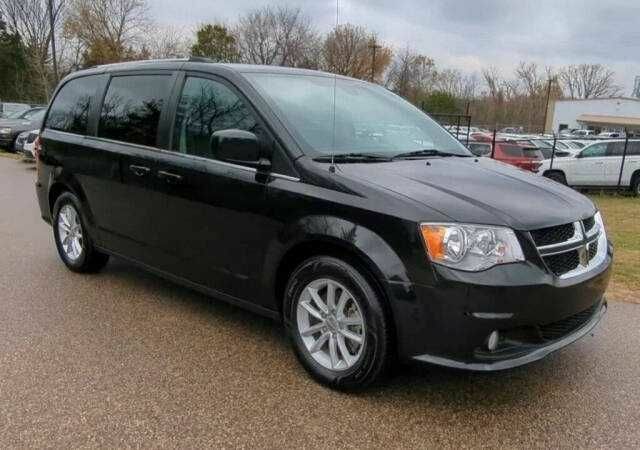 Черный Додж Гранд Караван, объемом двигателя 3.6 л и пробегом 47 тыс. км за 2600 $, фото 3 на Automoto.ua
