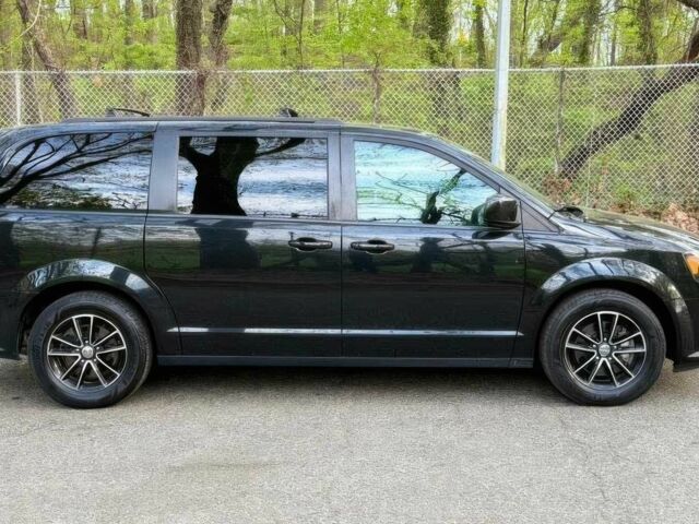 Чорний Додж Гранд Караван, об'ємом двигуна 3.6 л та пробігом 45 тис. км за 6700 $, фото 7 на Automoto.ua