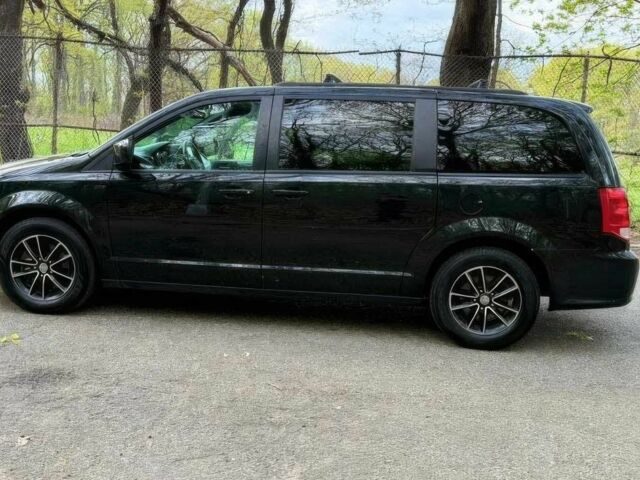 Чорний Додж Гранд Караван, об'ємом двигуна 3.6 л та пробігом 45 тис. км за 6700 $, фото 3 на Automoto.ua