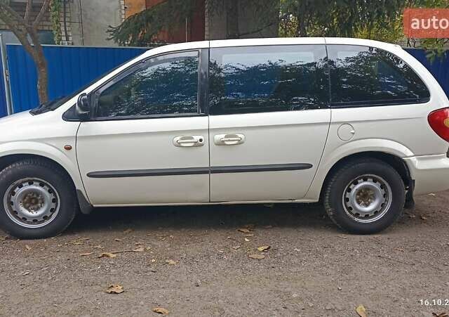 Додж Гранд Караван, объемом двигателя 2.5 л и пробегом 316 тыс. км за 5000 $, фото 10 на Automoto.ua