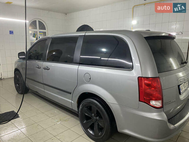 Додж Гранд Караван, объемом двигателя 3.61 л и пробегом 160 тыс. км за 11000 $, фото 2 на Automoto.ua