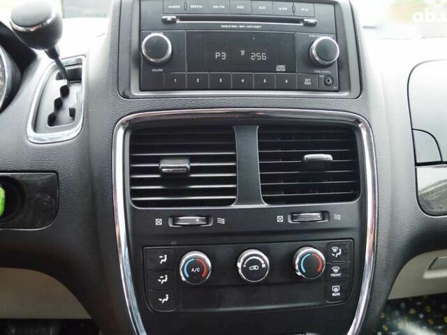 Додж Гранд Караван, объемом двигателя 0 л и пробегом 79 тыс. км за 12500 $, фото 27 на Automoto.ua