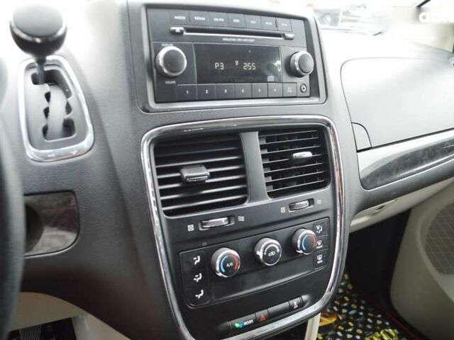 Додж Гранд Караван, объемом двигателя 0 л и пробегом 79 тыс. км за 12500 $, фото 26 на Automoto.ua