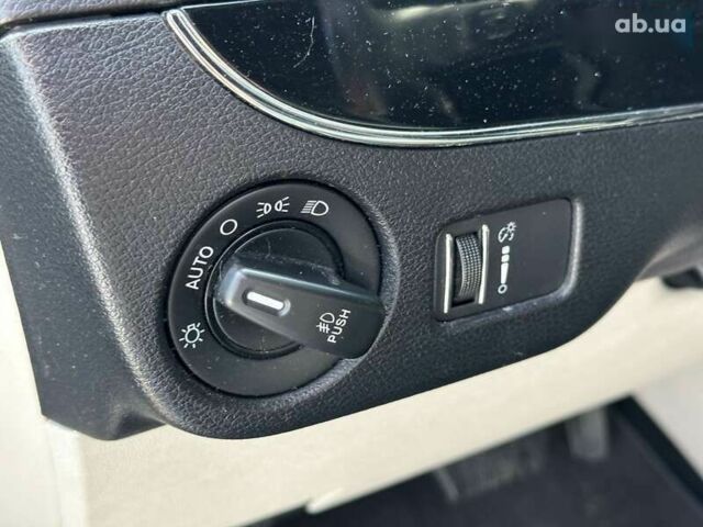 Додж Гранд Караван, объемом двигателя 3.6 л и пробегом 167 тыс. км за 11990 $, фото 13 на Automoto.ua