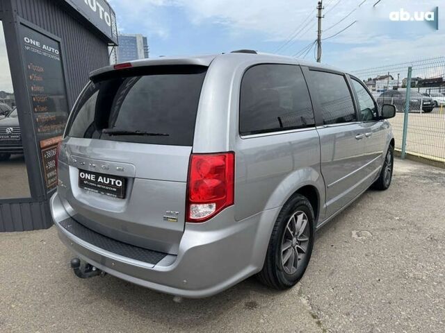 Додж Гранд Караван, об'ємом двигуна 3.6 л та пробігом 169 тис. км за 13490 $, фото 6 на Automoto.ua