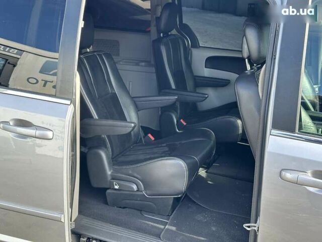 Додж Гранд Караван 2017 в Киеве на Automoto.ua Додж Гранд Караван, объемом двигателя 3.6 л и пробегом 167 тыс. км за 11990 $, фото 26 на Automoto.ua