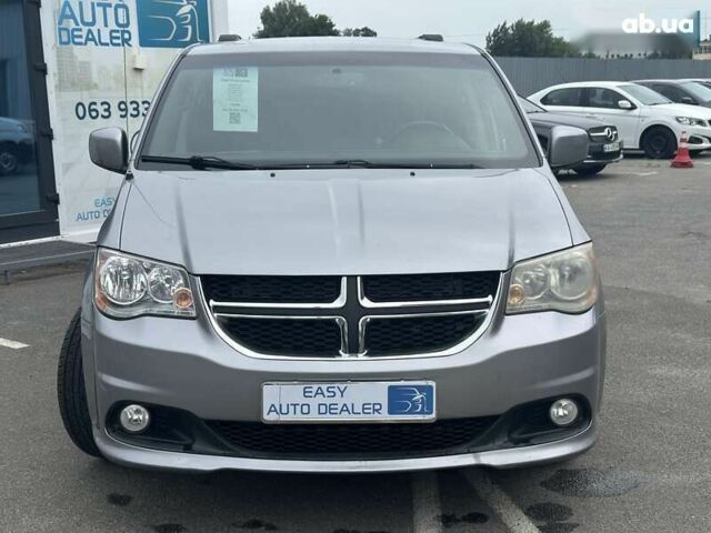 Додж Гранд Караван 2017 в Киеве на Automoto.ua Додж Гранд Караван, объемом двигателя 3.6 л и пробегом 167 тыс. км за 11990 $, фото 1 на Automoto.ua
